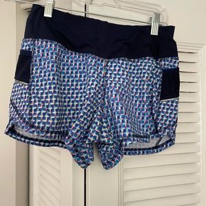 Athleta women’s Vivid Ready Set short size xxs
